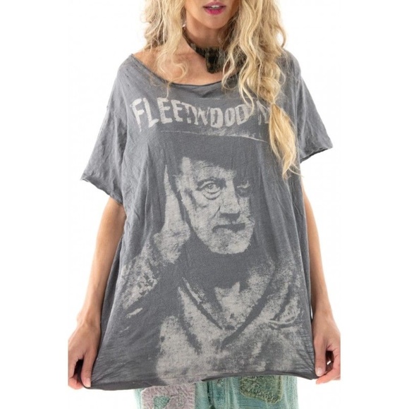 Magnolia Pearl | Tops | Magnolia Pearl Fleetwood Mac Handle With Care